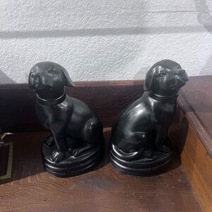 Black Dog Bookends